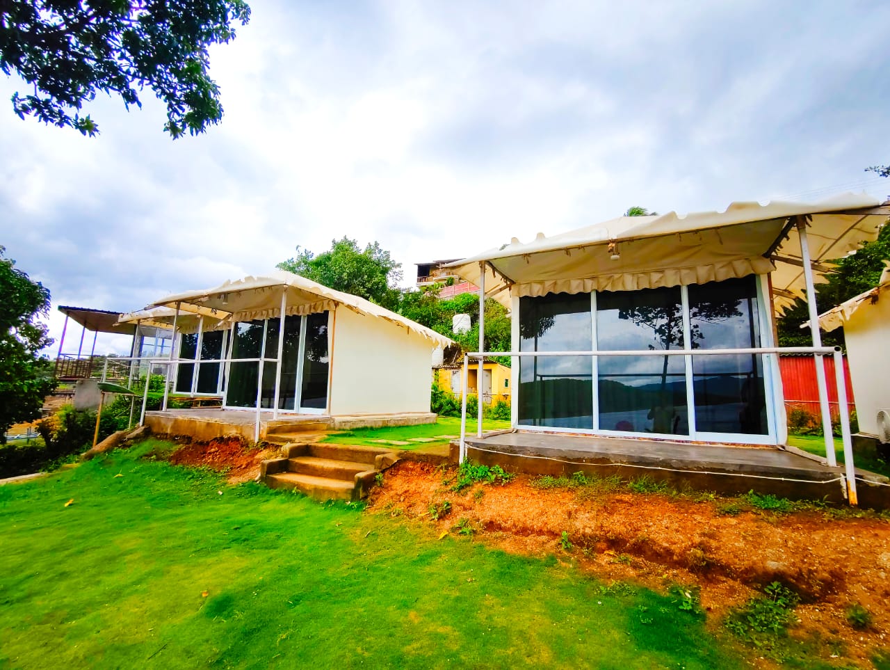 pawna-camping-ac-cottage